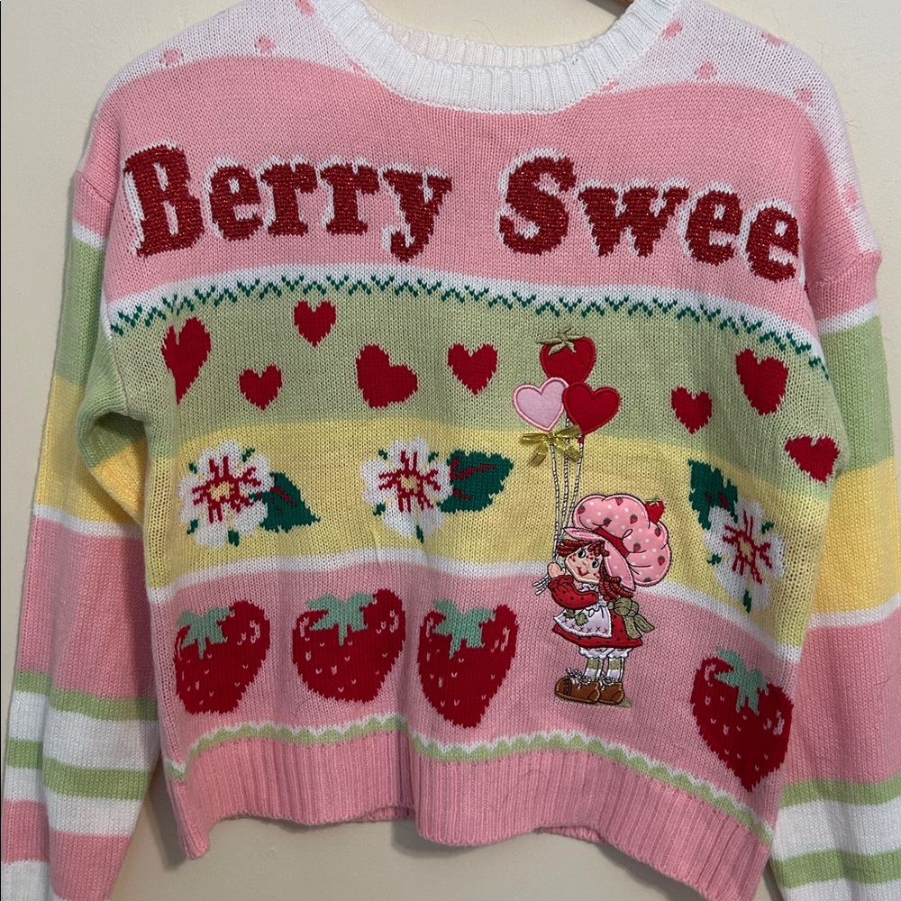 Strawberry Shortcake Berry Sweet Knit Sweater Small Crew Neck women long sleeve